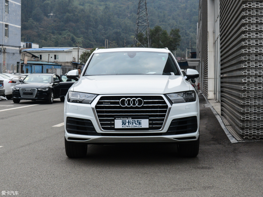 2016µQ7 45 TFSI S line˶