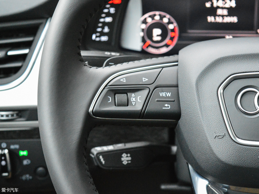 2016WQ7 45 TFSI S line\