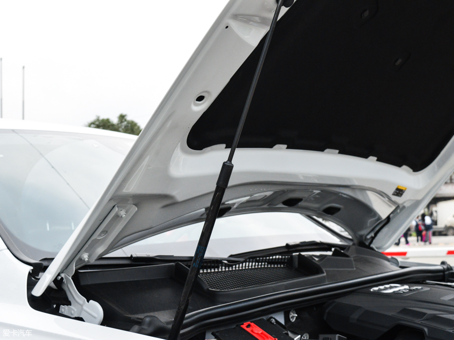 2016WQ7 45 TFSI S line\