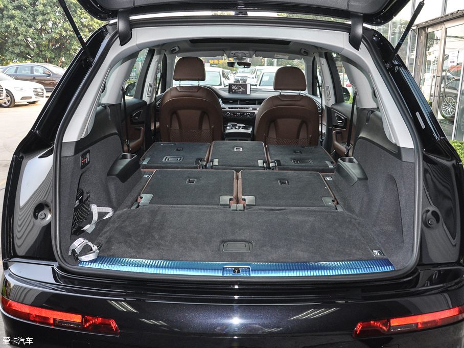 2016WQ7 45 TFSI g(sh)