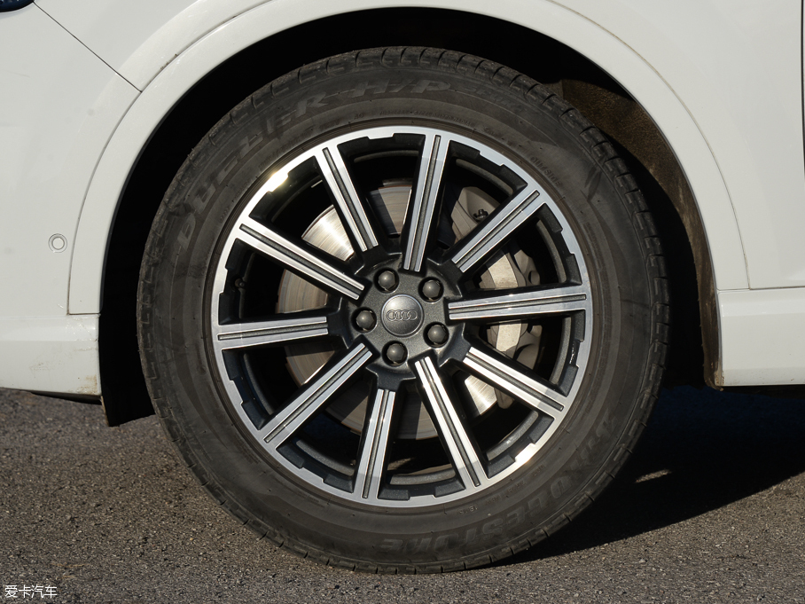 2016WQ7 45 TFSI S line\