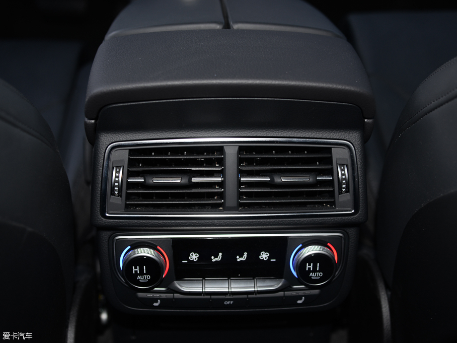 2016WQ7 45 TFSI S line\