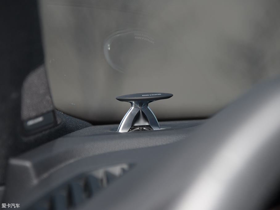 2016WQ7 45 TFSI S line\