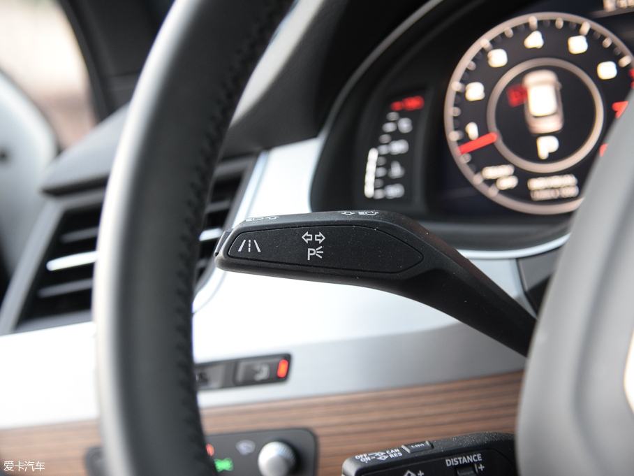 2016?yun)WQ7 45 TFSI S line\(yn)(dng)