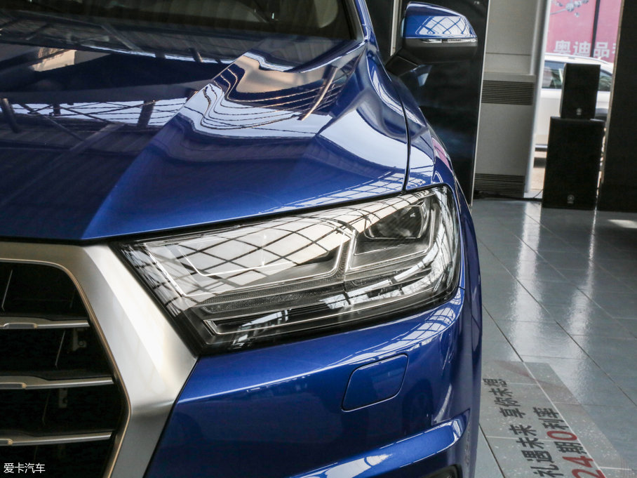 2016WQ7 45 TFSI S line\