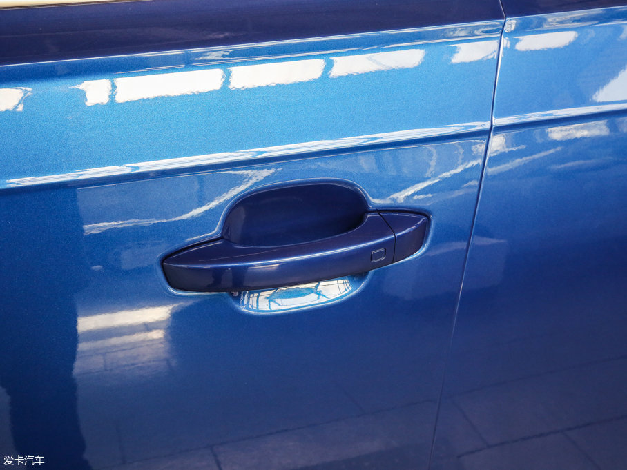 2016WQ7 45 TFSI S line\