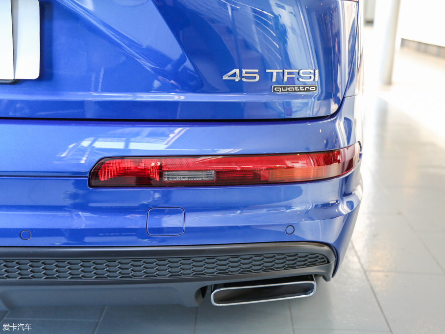 2016WQ7 45 TFSI S line\