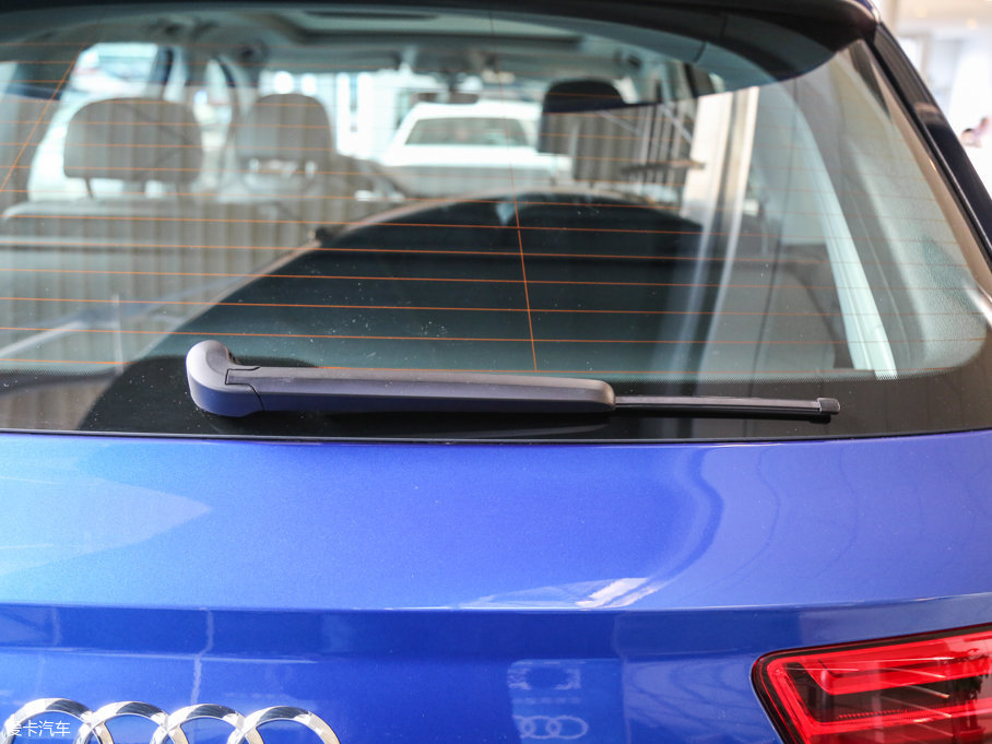 2016WQ7 45 TFSI S line\