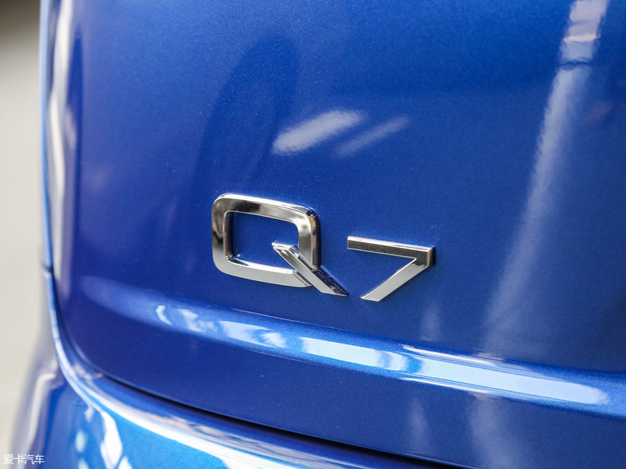 2016WQ7 45 TFSI S line\