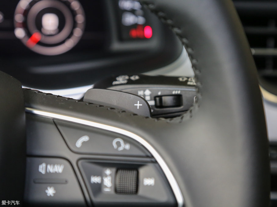 2016WQ7 45 TFSI S line\