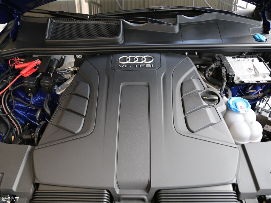 2016WQ7 45 TFSI S line\