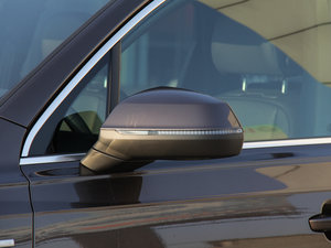 201645 TFSI S line\ ^