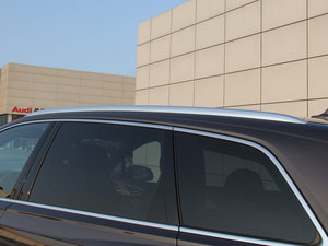 201645 TFSI S line\ ^