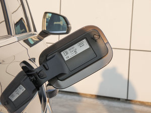 201645 TFSI S line\ ^