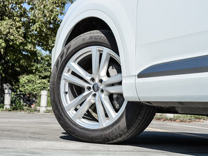 201640 TFSI S line\(yn)(dng) (x)(ji)^