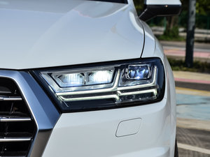 201640 TFSI S line\ ^