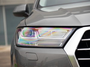 201640 TFSI S line\(yn)(dng) (x)(ji)^