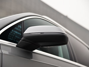 201640 TFSI S line\ ^