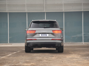 201640 TFSI S line\ ^