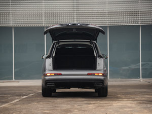 201640 TFSI S line\ ^