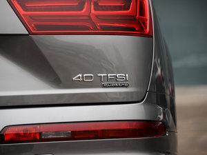 201640 TFSI S line\ ^