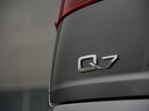 201640 TFSI S line\ ^