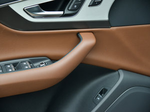 201640 TFSI S line\ g