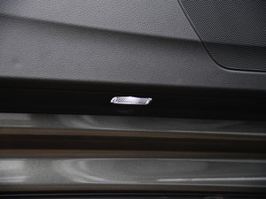 201640 TFSI S line\ g