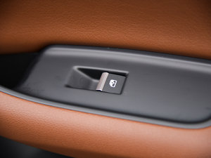 201640 TFSI S line\(yn) g