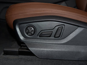 201640 TFSI S line\ {{