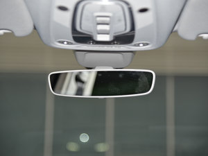 201640 TFSI S line\ ܇ȺҕR