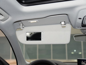 201640 TFSI S line\ ꖰ壨