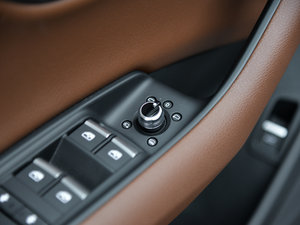 201640 TFSI S line\ п؅^