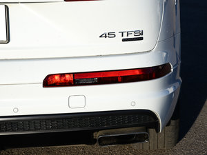 201645 TFSI S line\ ^