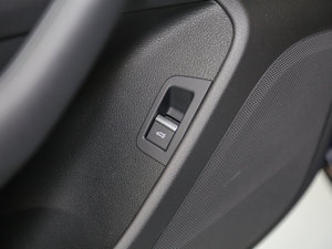 201645 TFSI S line\(yn)(dng) g