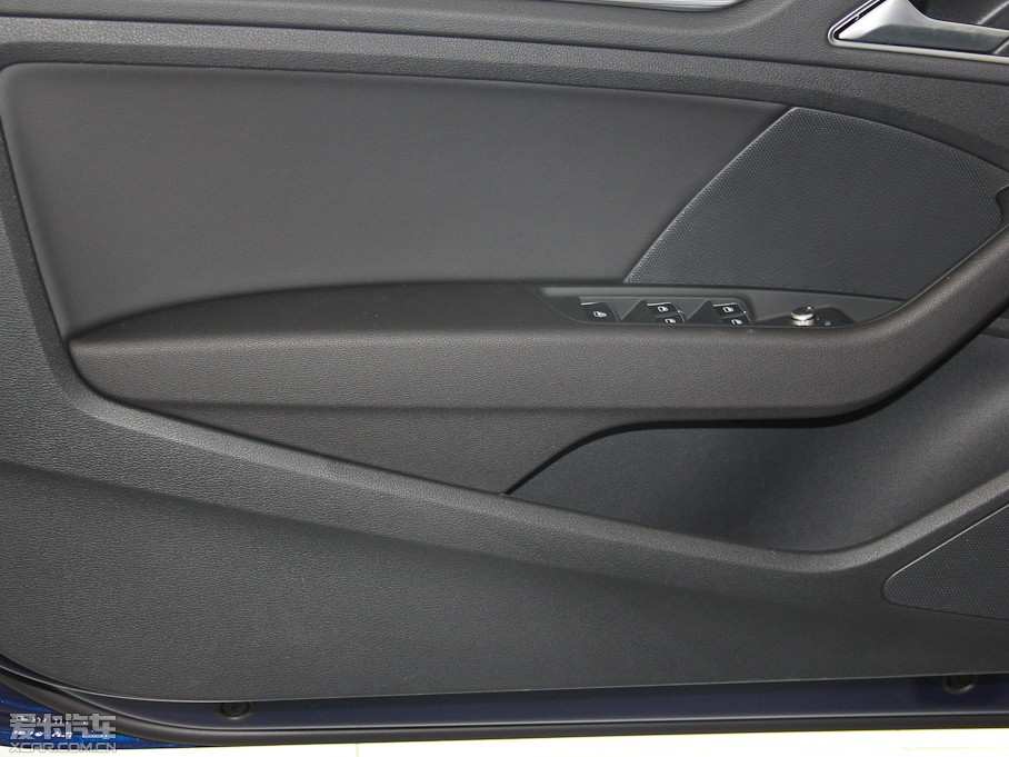 2015?yun)WA3 Cabriolet Cabriolet