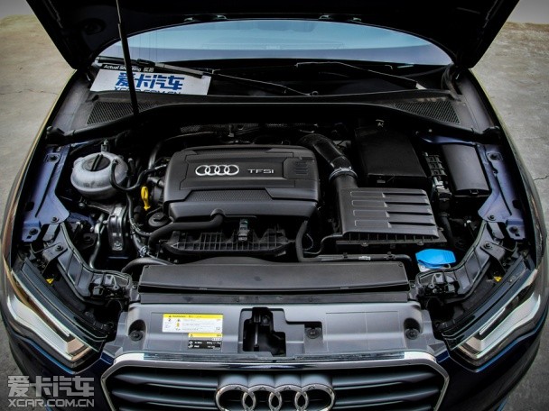 奧迪(進(jìn)口)2015款?yuàn)W迪A3敞篷