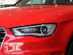 201545 TFSI S Line \ (ji)^