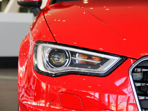 201545 TFSI S Line \ (ji)^