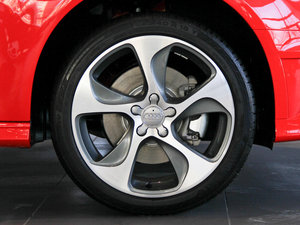 201545 TFSI S Line \ ^