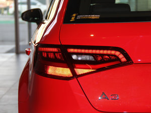 201545 TFSI S Line \ ^