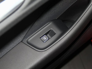 201545 TFSI S Line \ g