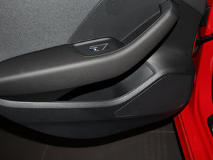 201545 TFSI S Line \ g