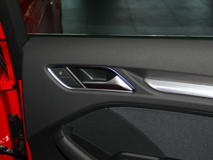 201545 TFSI S Line \ g