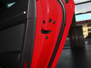 201545 TFSI S Line \ g