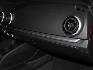 201545 TFSI S Line \ g