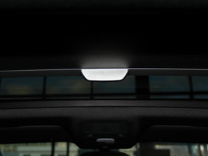 201545 TFSI S Line \(yn)(dng) g