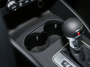 201545 TFSI S Line \ g