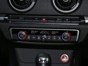 201545 TFSI S Line \ {{