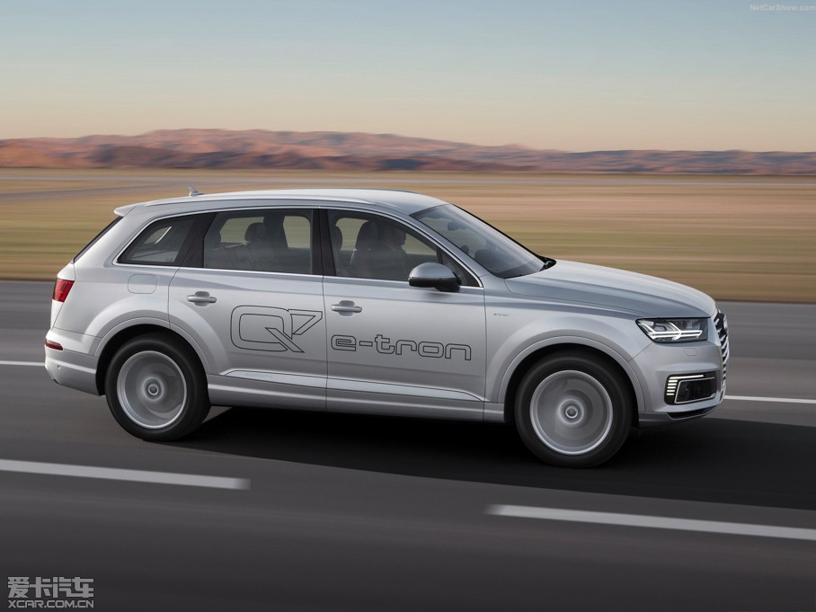 2016WQ7 e-tron 2.0 TFSI quattro